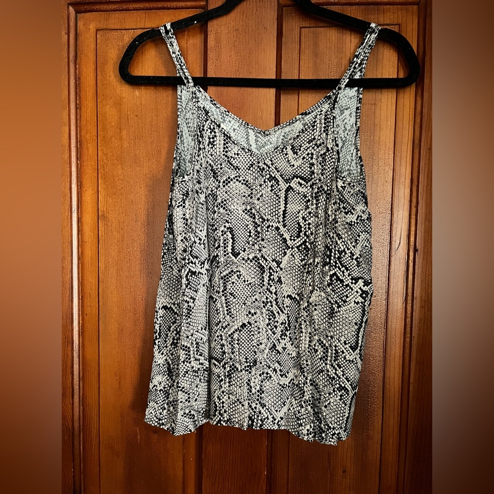 Entro Snakeskin Tank